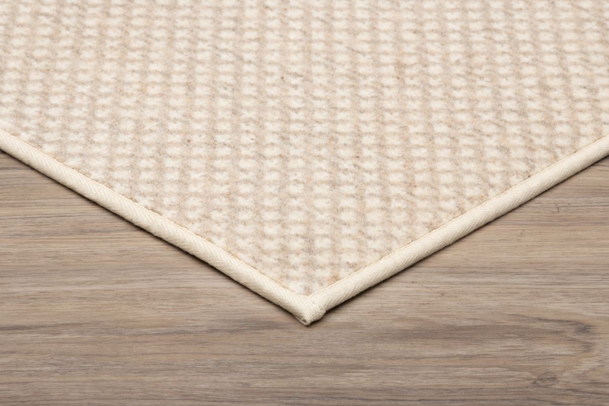 T01001318_SAMPLE