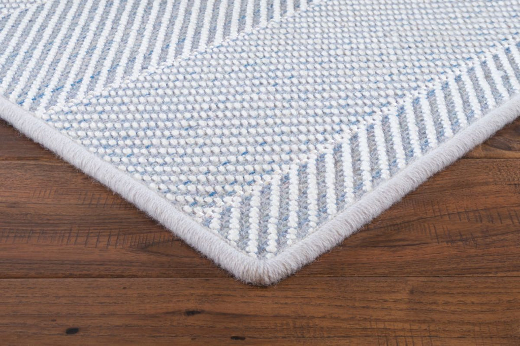 T01016096_SAMPLE